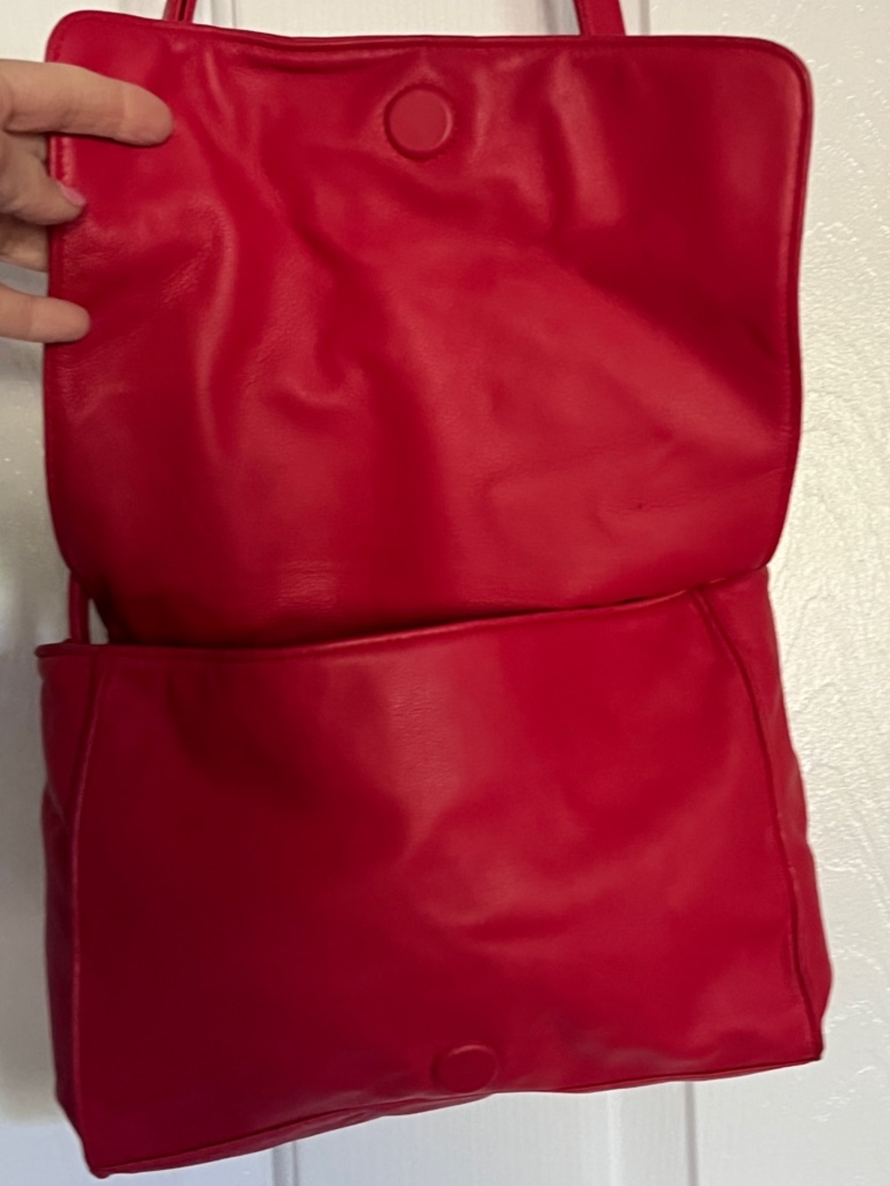 Sarah Jessica Parker SKP Red Leather crossbody Bag with Gold Hardware - Picture 4 of 9